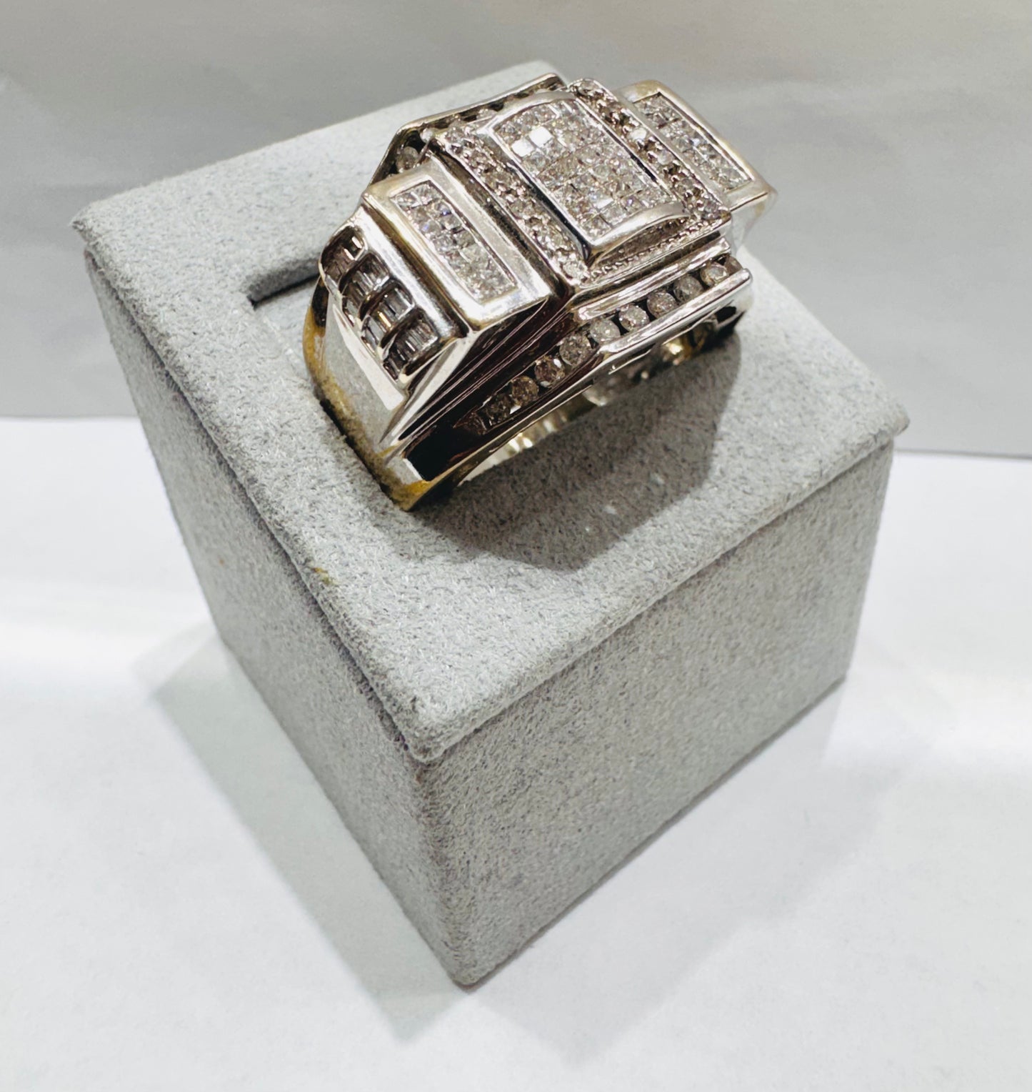 14K WHITE GOLD MEN’S NATURAL DIAMOND RING 3.00tw, SIZE: 12