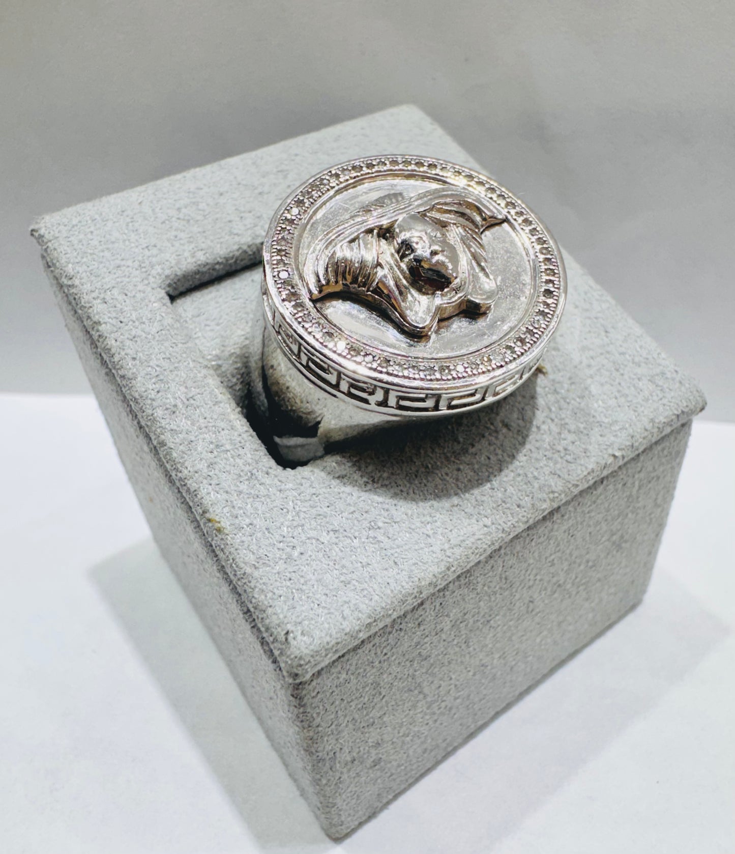 10K WHITE GOLD MEN’S NATURAL DIAMOND MEDUSA RING 0.20CT, SIZE: 10.5