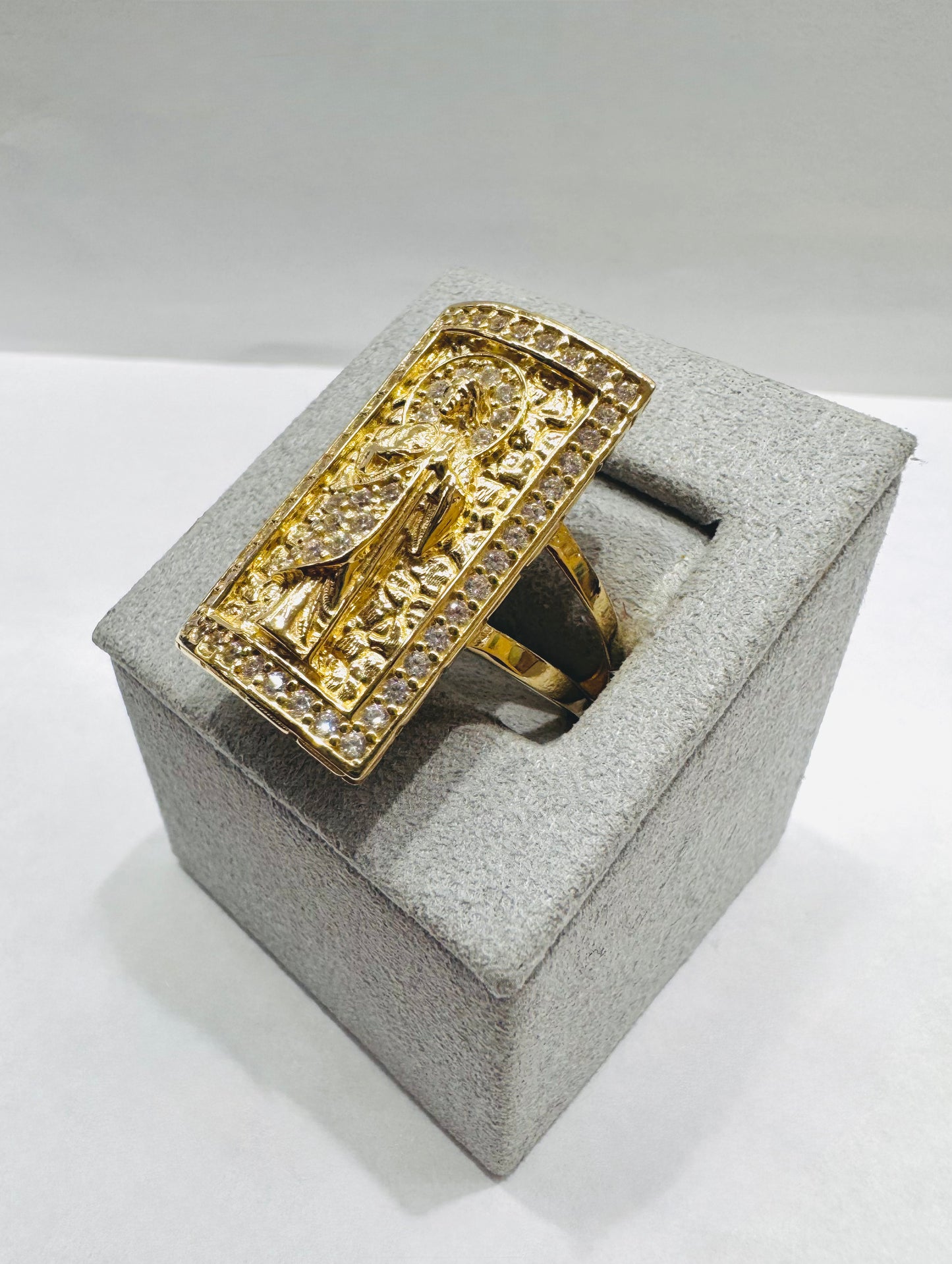 10K GOLD SAINT JUDE RING WITH CZ STONES, WEIGHT: 6.5gm, SIZE: 11