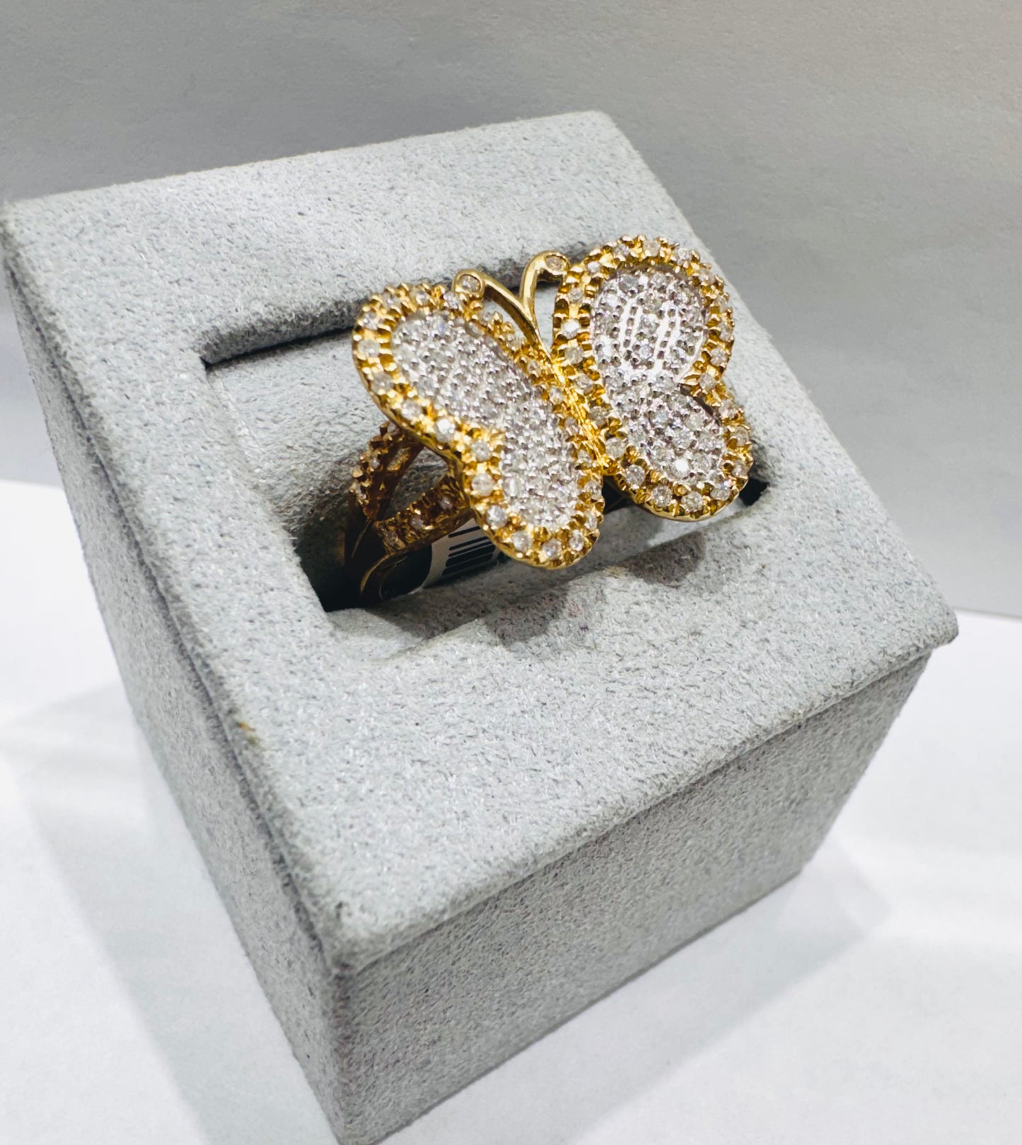 10K GOLD NATURAL DIAMOND BUTTERFLY RING 0.53CTW, SIZE: 7