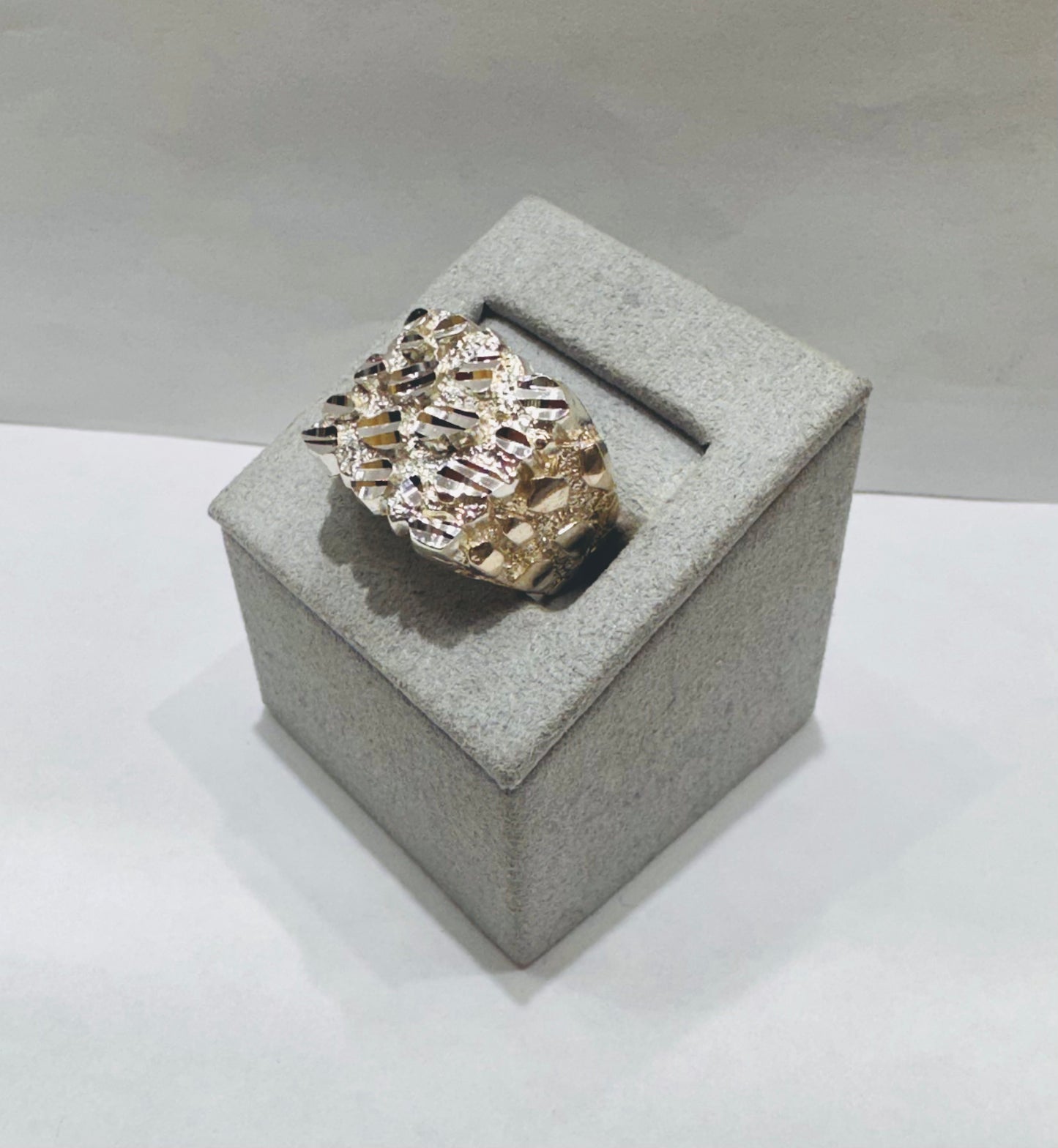 SILVER NUGGET RING, SIZE: 10, WEIGHT: 8.2gm