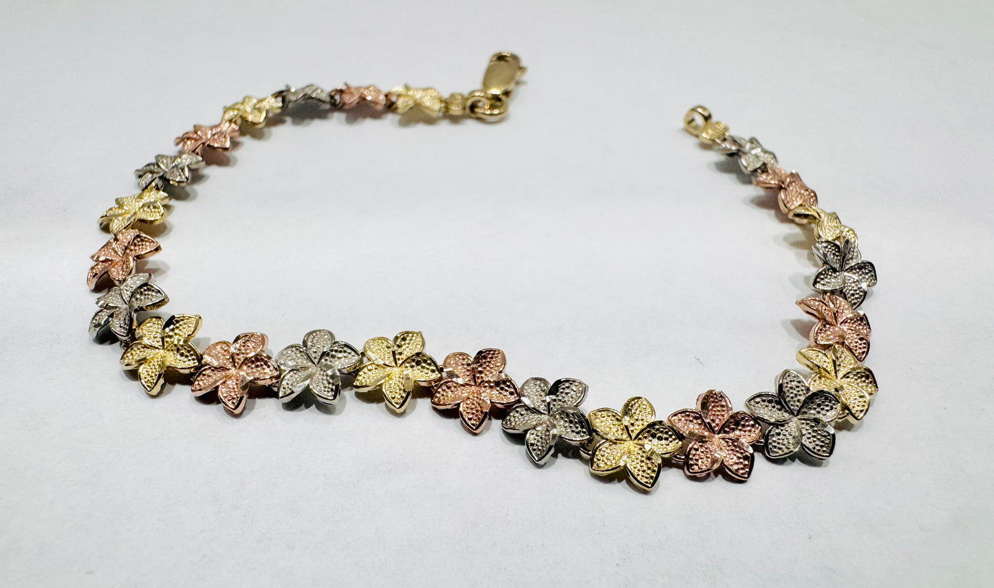 10K TRI-COLOR GOLD HIBISCUS BRACELET 7”, WEIGHT: 6gm
