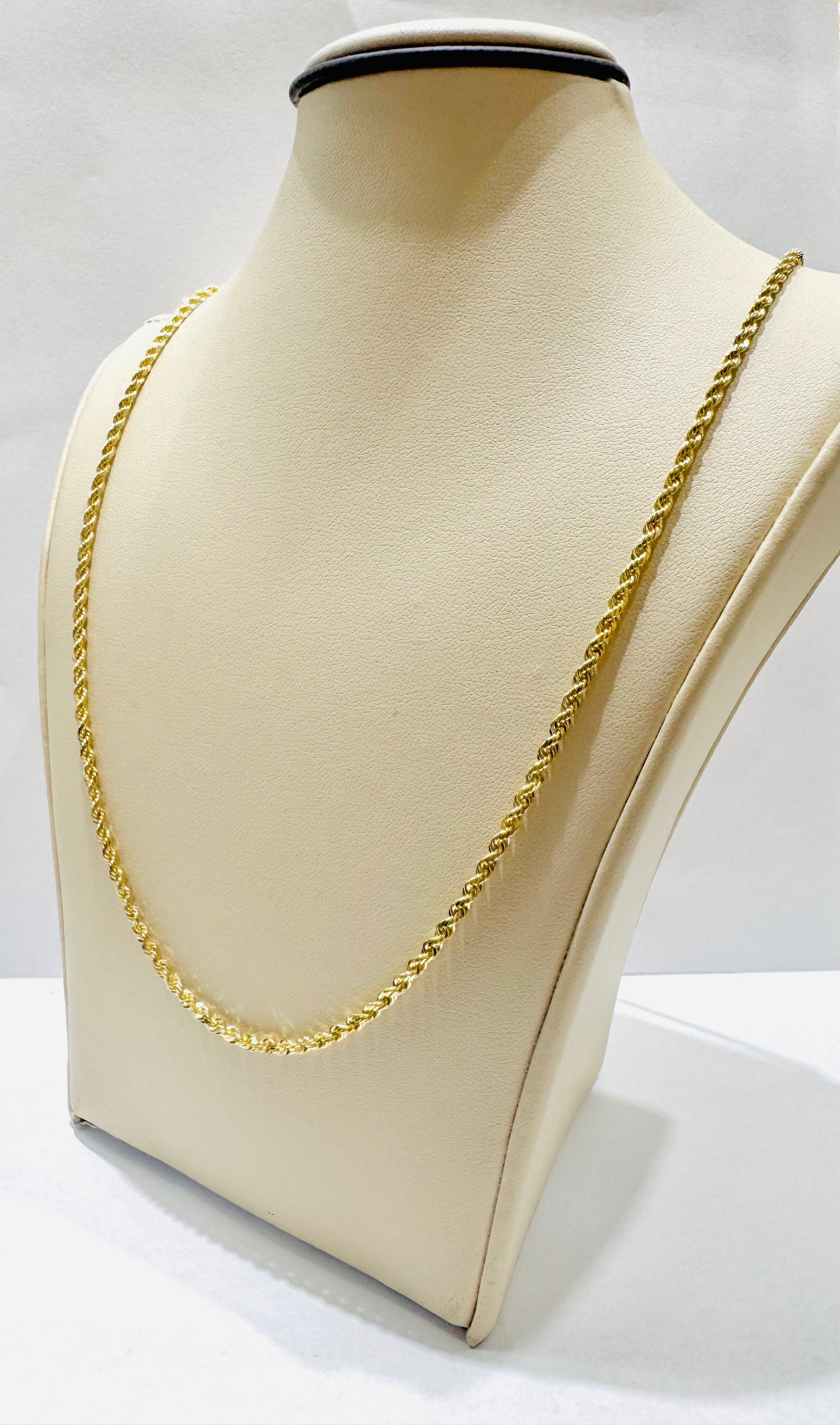 10K GOLD SOLID ROPE NECKLACE 24”, WEIGHT: 10.3gm, WIDTH: 1.8mm