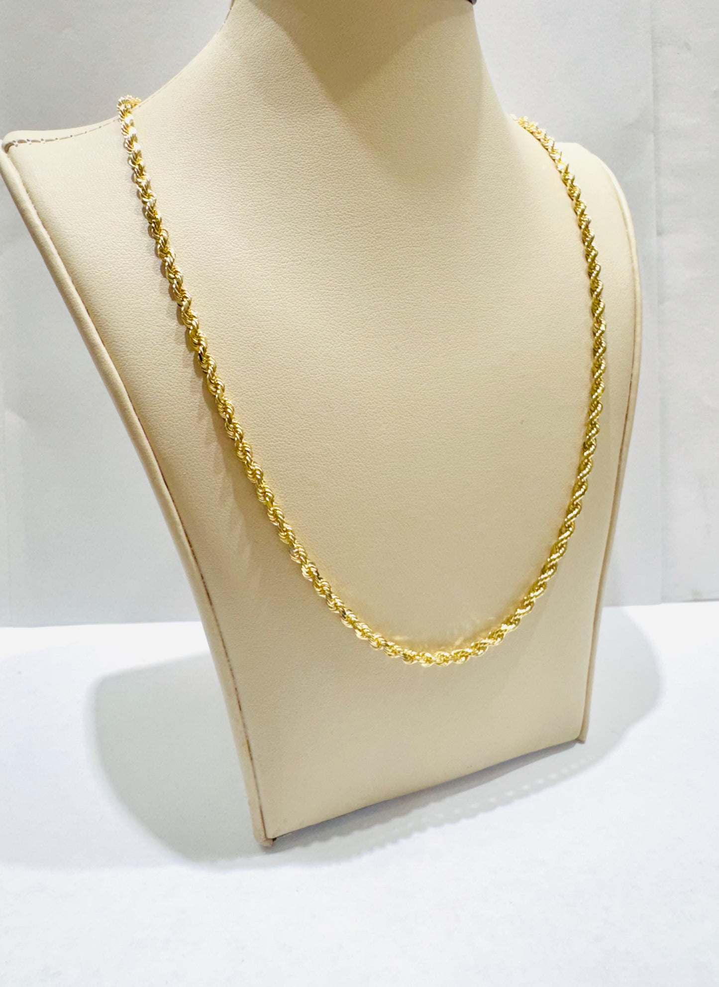 10K GOLD SOLID ROPE NECKLACE 18”, WEIGHT: 13gm, WIDTH: 2.8mm
