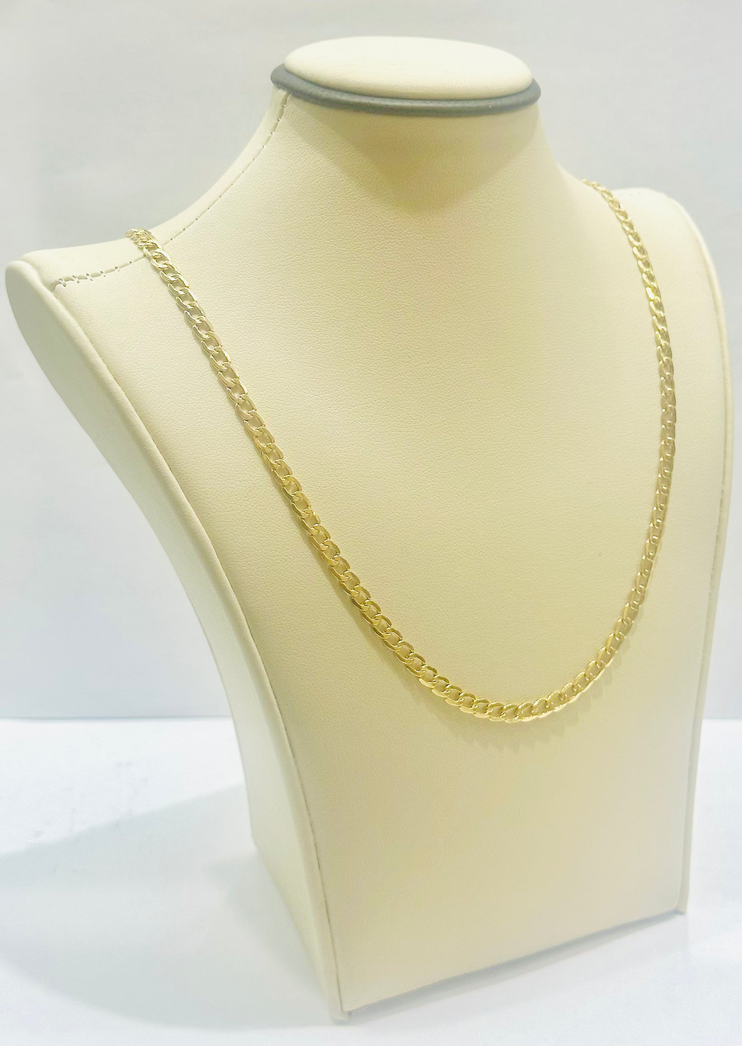 10K GOLD HOLLOW CUBAN LINK NECKLACE 20”, WEIGHT: 4.7gm, WIDTH: 3.4mm