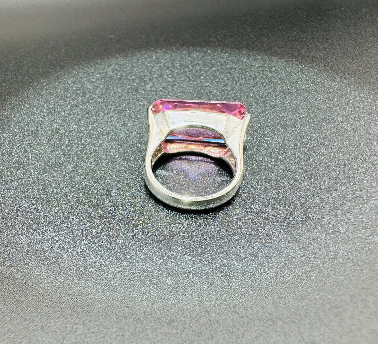 SILVER RING WITH PINK STONE, SIZE: 6, WEIGHT: 9.1gm