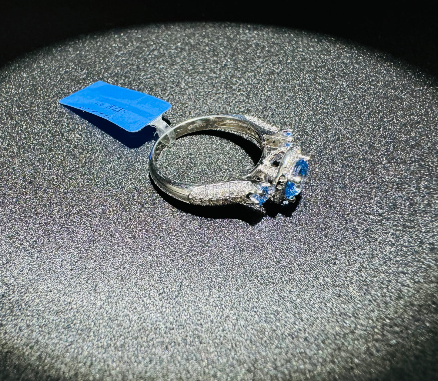 SILVER RING WITH BLUE STONE, SIZE: 7, WEIGHT: 3.8gm