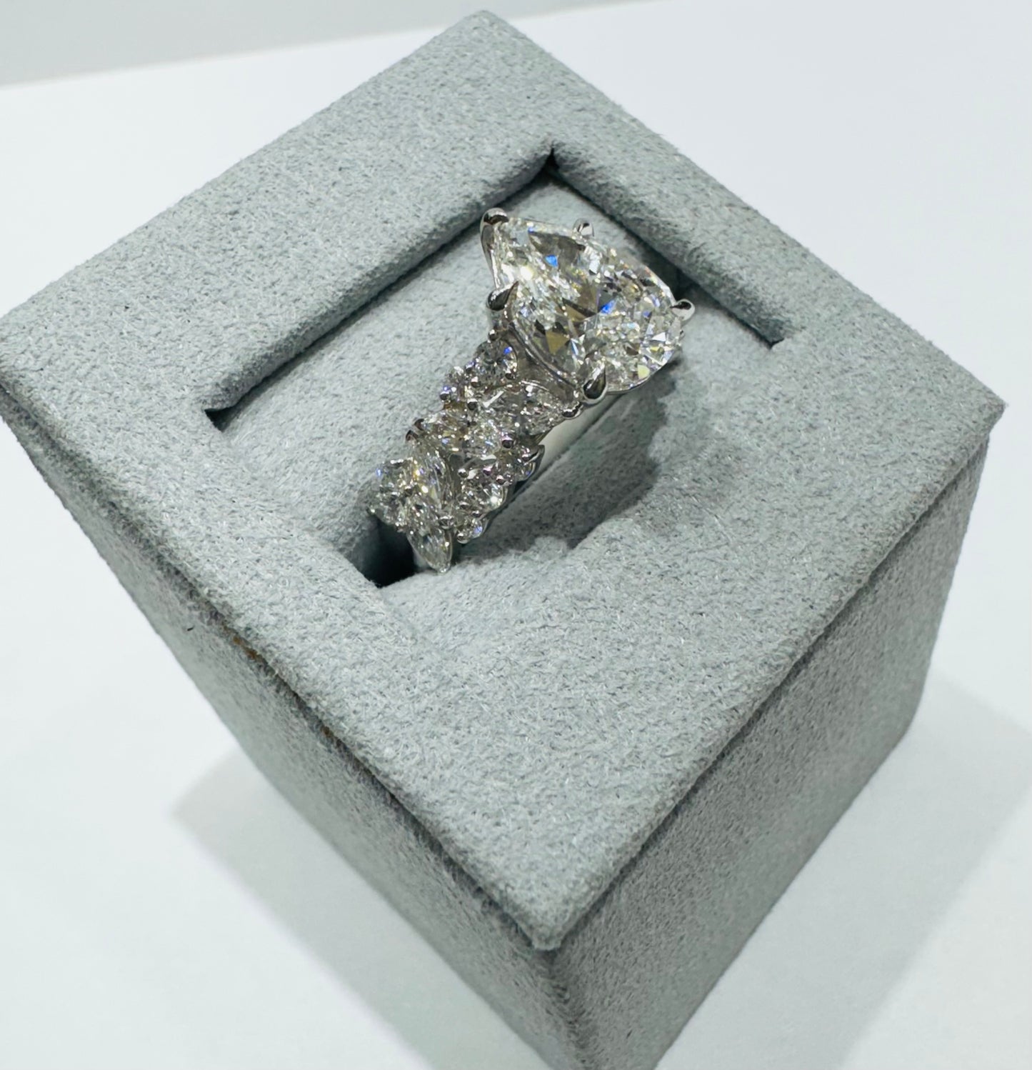 14K WHITE GOLD LAB GROWN PEAR DIAMOND RING-3.25CT