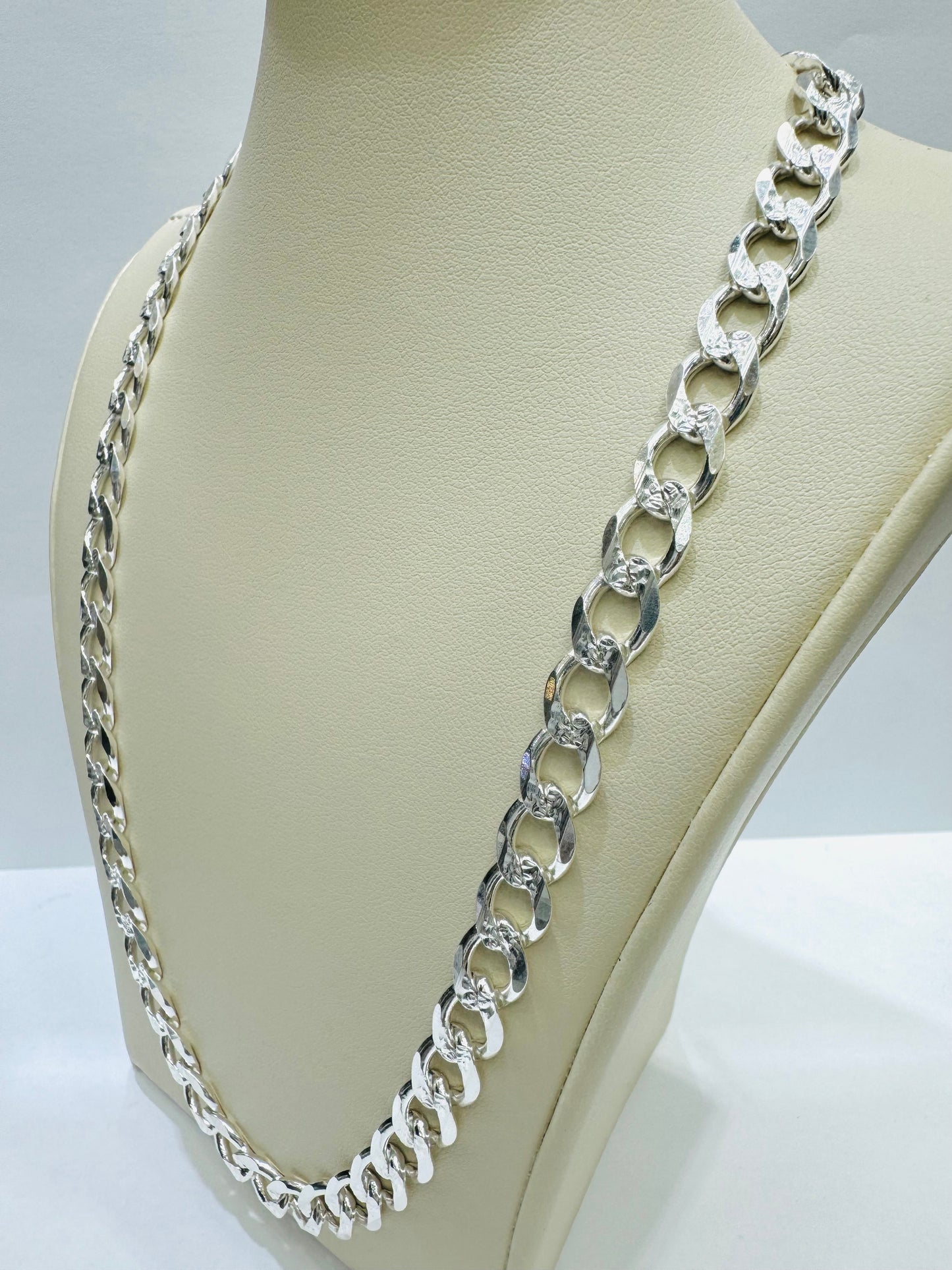 SILVER ITALIAN CUBAN LINK NECKLACE 28”, WEIGHT: 50gm, WIDTH: 8.27mm
