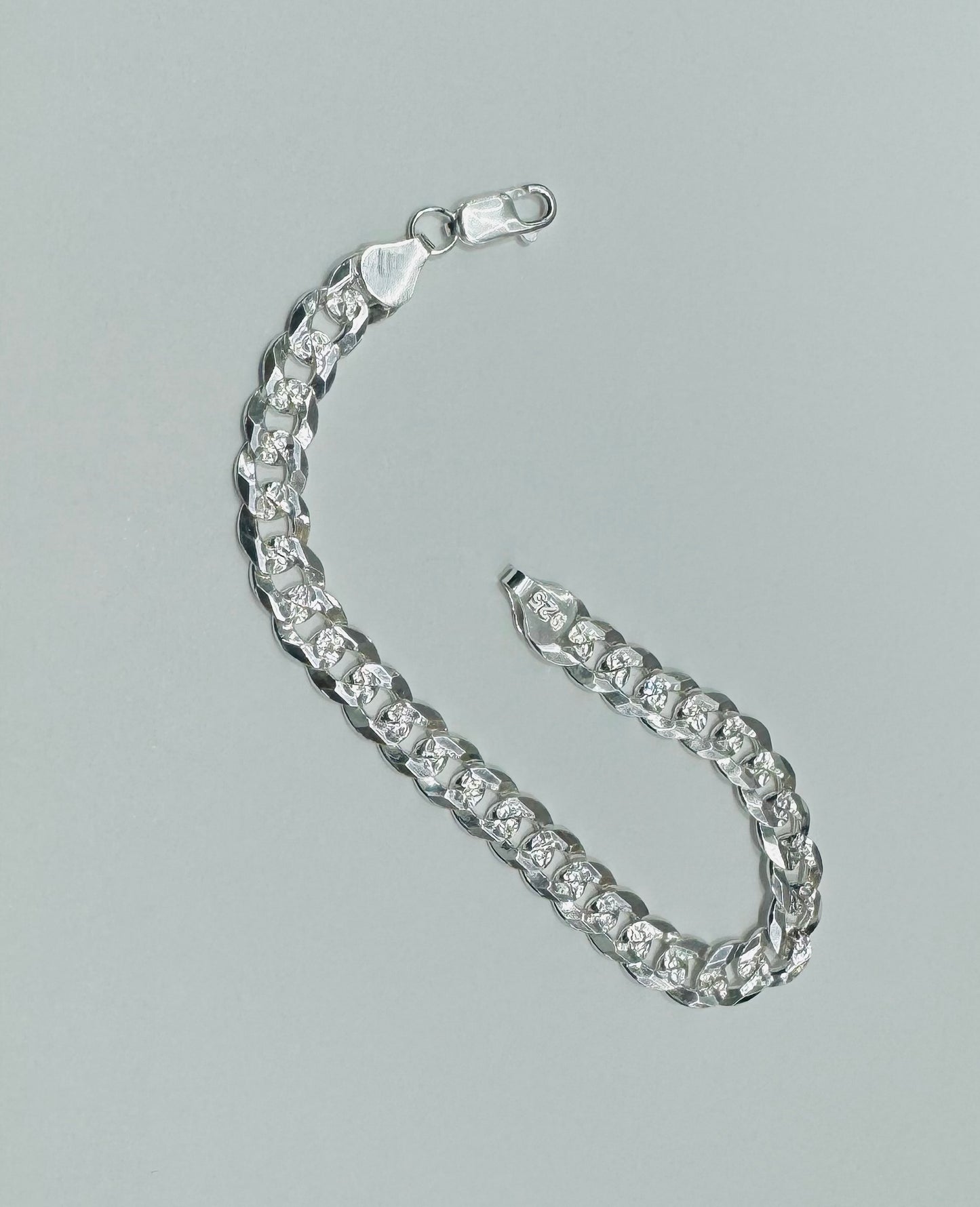 SILVER ITALIAN CUBAN LINK BRACELET 9.5”, WEIGHT: 17.6gm, WIDTH: 7.95mm