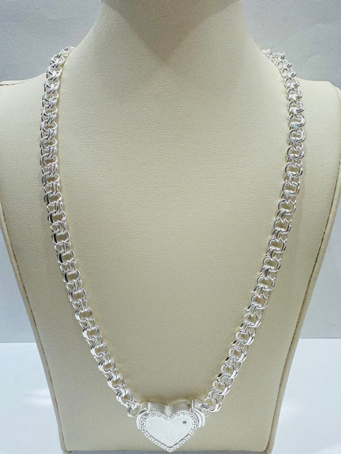 SILVER ITALIAN CHINO LINK NECKLACE WITH HEART 24”, WEIGHT: 40gm, WIDTH: 6.29mm