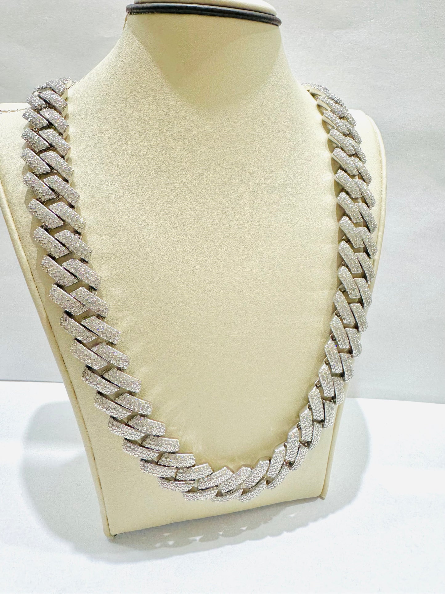 SILVER MOISSANITE CUBAN LINK NECKLACE 22”, VVS 43.13CTW, WIDTH: 16mm