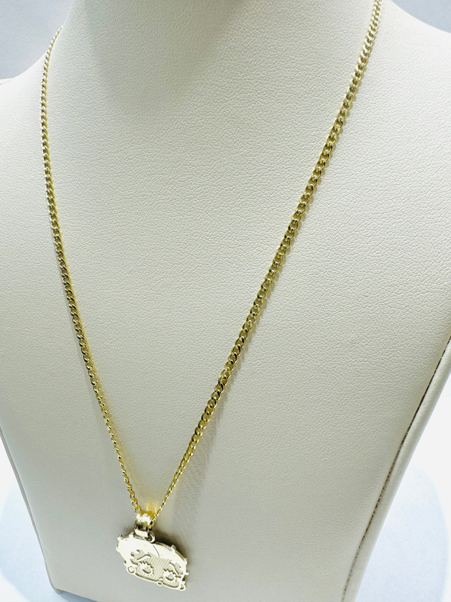 10K GOLD CUBAN LINK NECKLACE 24”, WEIGHT: 1.8gm, WIDTH: 1.89mm AND BETTY BOOP PENDANT, WEIGHT: 1.9gm