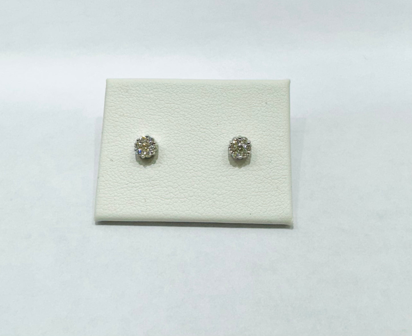 10K WHITE GOLD NATURAL DIAMOND EARRINGS 0.4CT