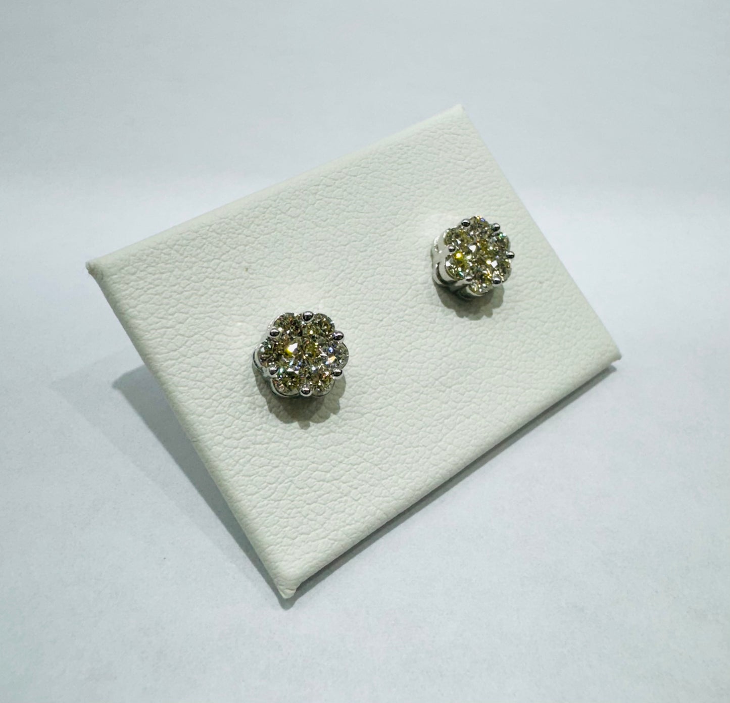 10K WHITE GOLD NATURAL DIAMOND EARRINGS 3/4CT