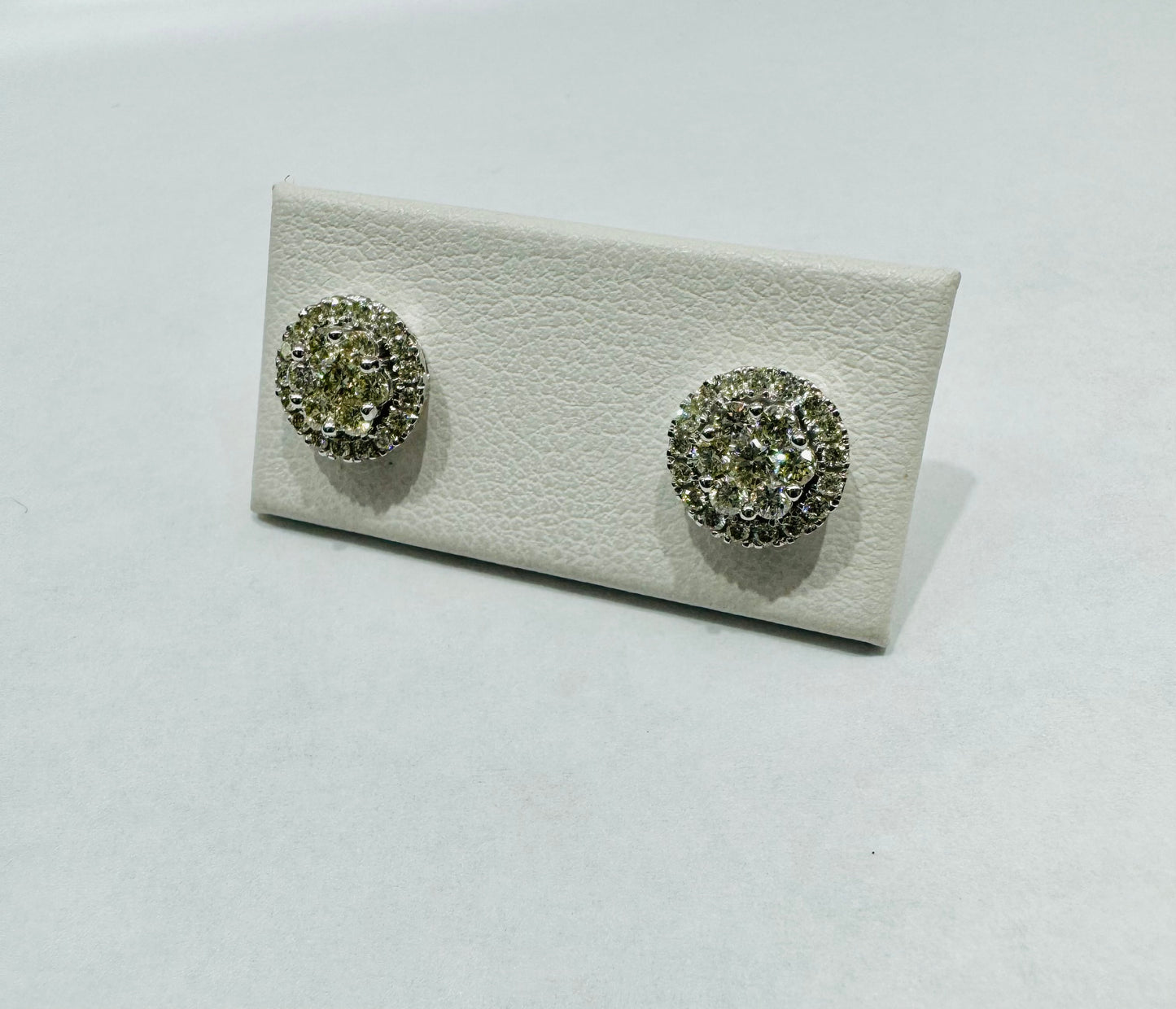 10K WHITE GOLD NATURAL DIAMOND EARRINGS 0.33CT
