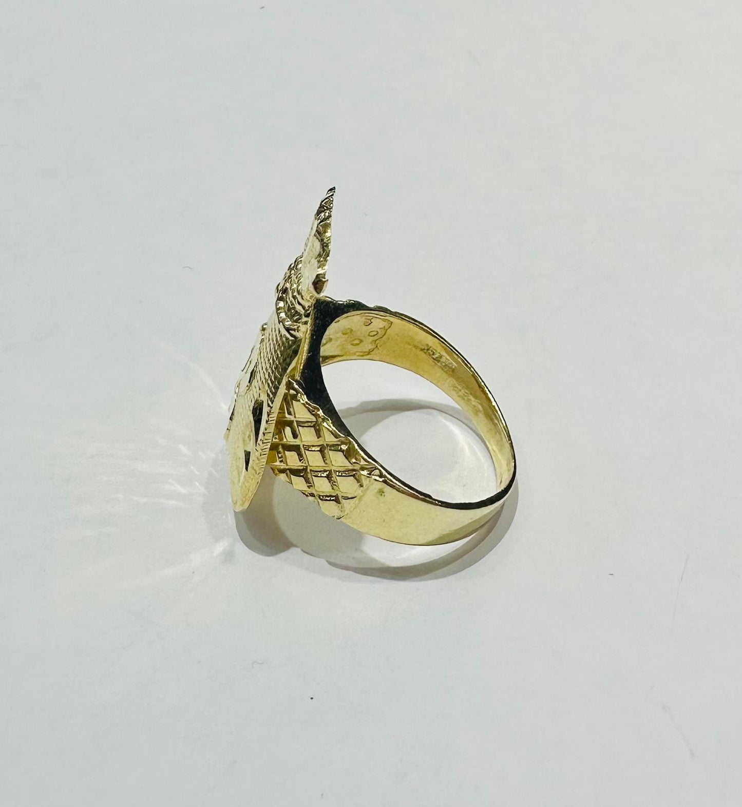 10K GOLD MONEY BAG RING- WEIGHT: 6.4gm