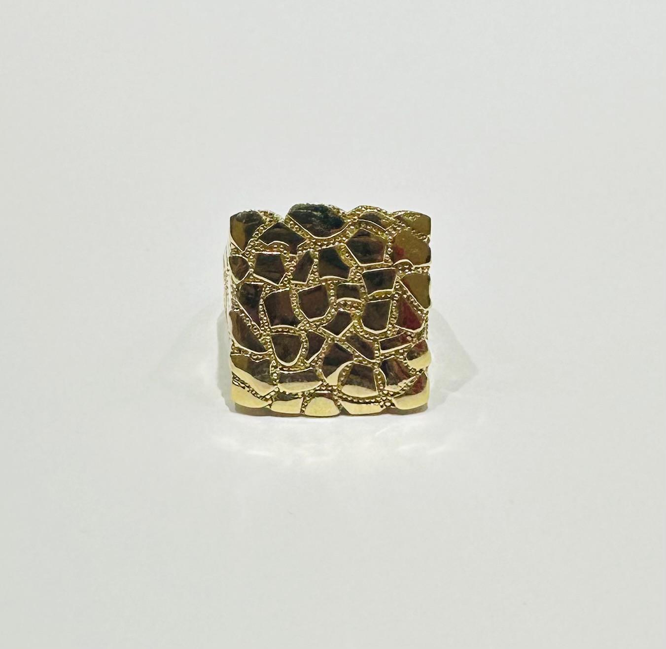 10K GOLD NUGGET RING, WEIGHT: 7.8gm