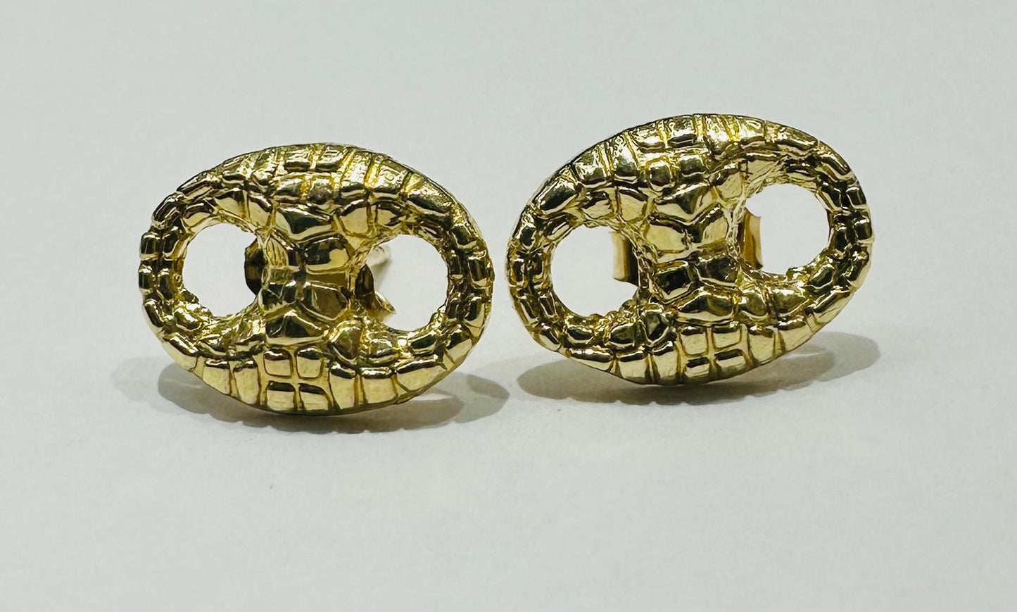 10K GOLD PIG NOSE EARRINGS, WEIGHT: 1.00gm