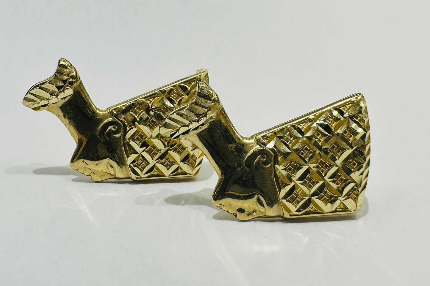 10K GOLD EGYPTIAN NEFERTITI EARRINGS, WEIGHT: 2.2gm