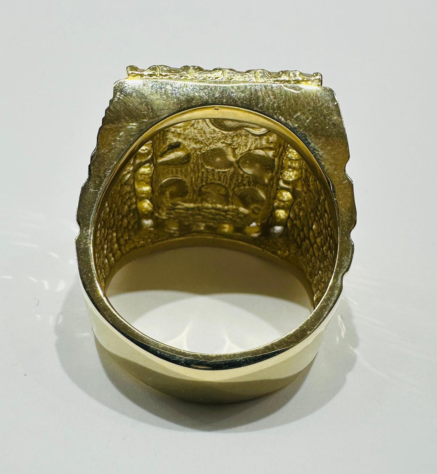 14K SOLID GOLD NUGGET RING WITH CZ STONE, WEIGHT: 28.4gm