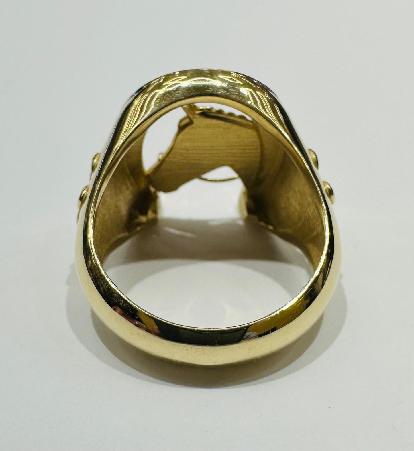 14K SOLID GOLD HORSESHOE RING, WEIGHT: 21.1gm