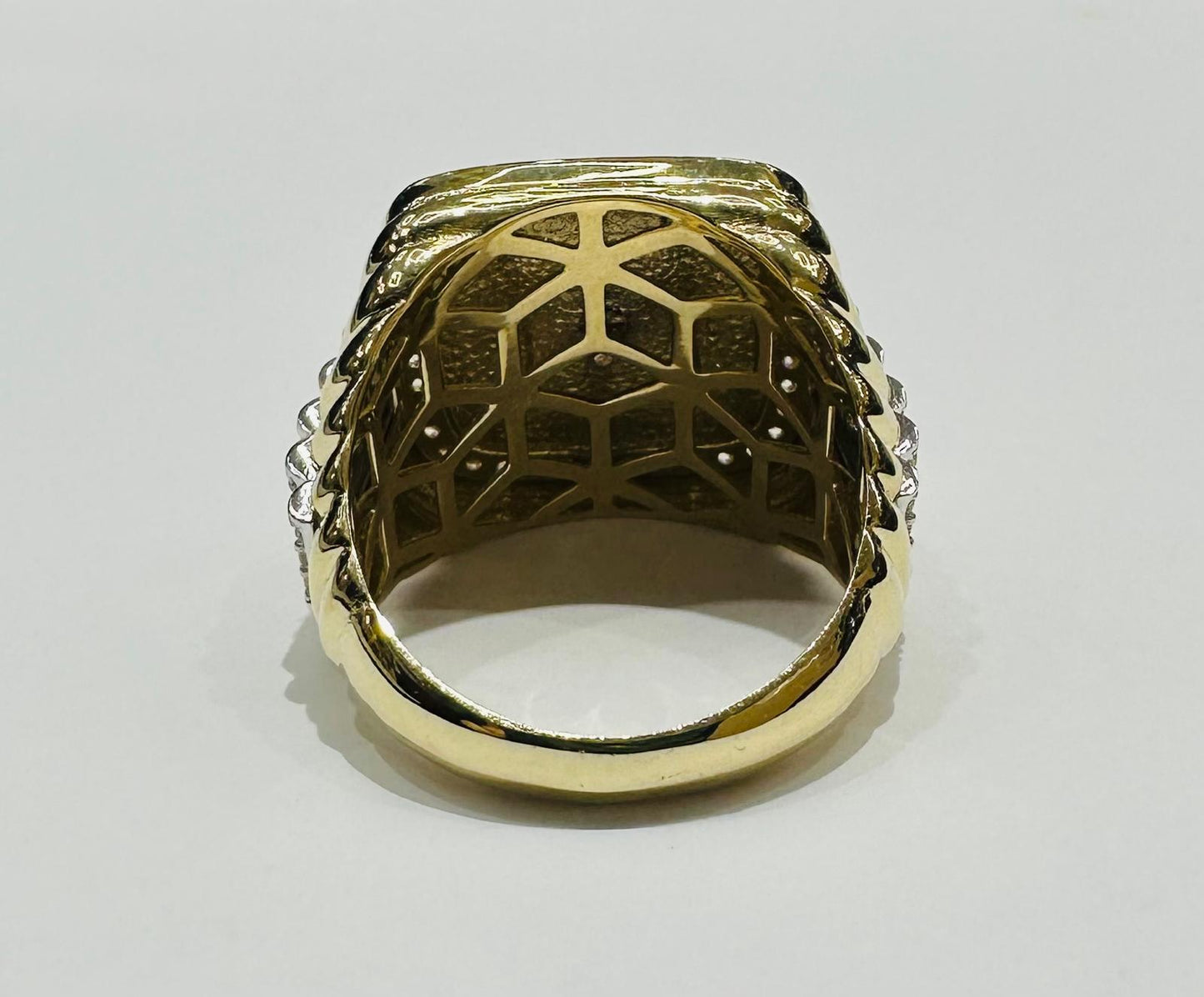 14K GOLD TWO TONED MEDUSA HEAD RING WITH CZ DIAMOND, WEIGHT: 7.7gm