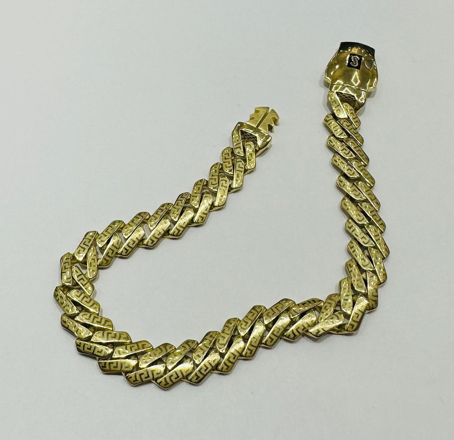 10K GOLD HOLLOW MONACO BRACELET, 9" WEIGHT 11.4 gm