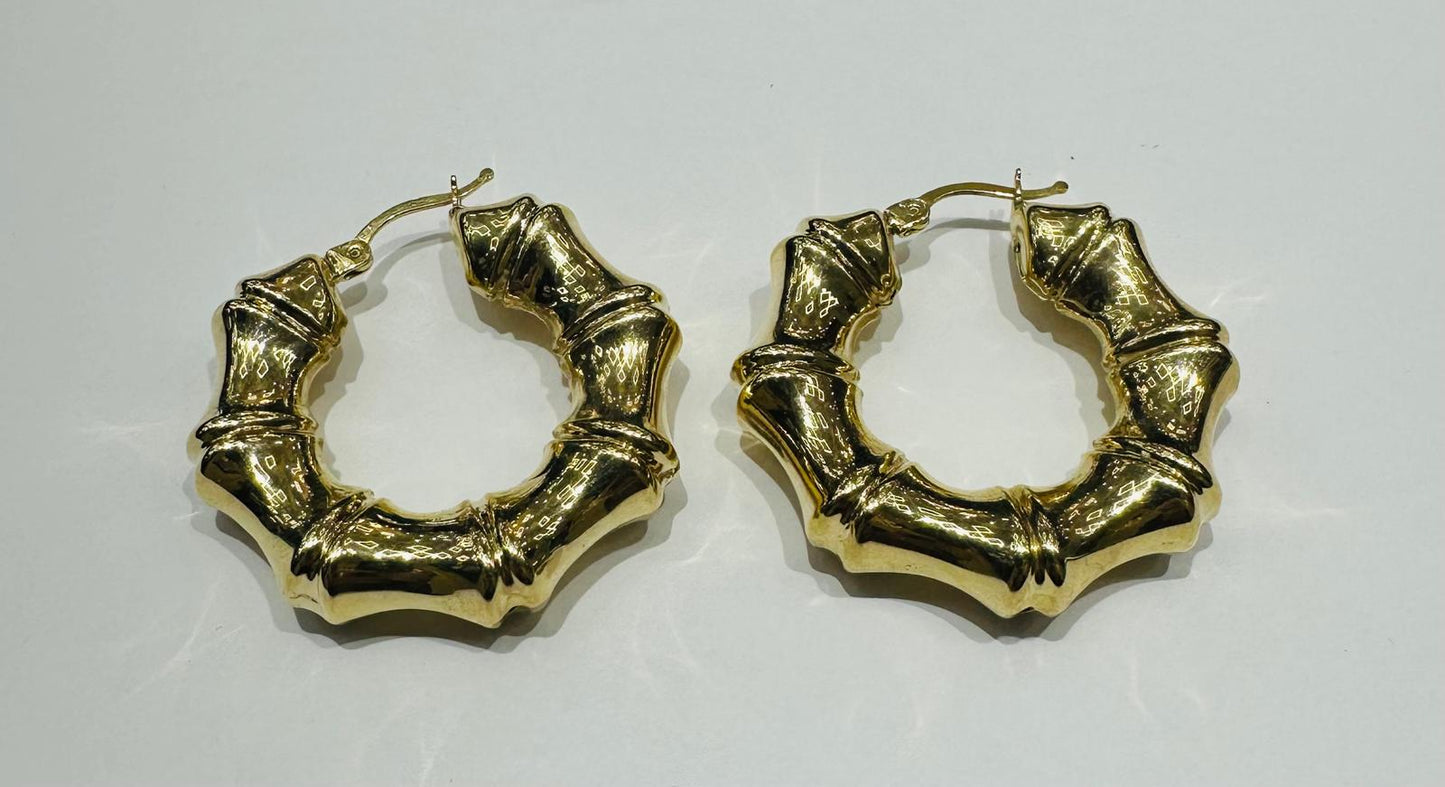 10K YELLOW GOLD BAMBOO HOOP EARRINGS, WEIGHT: 7.4gm