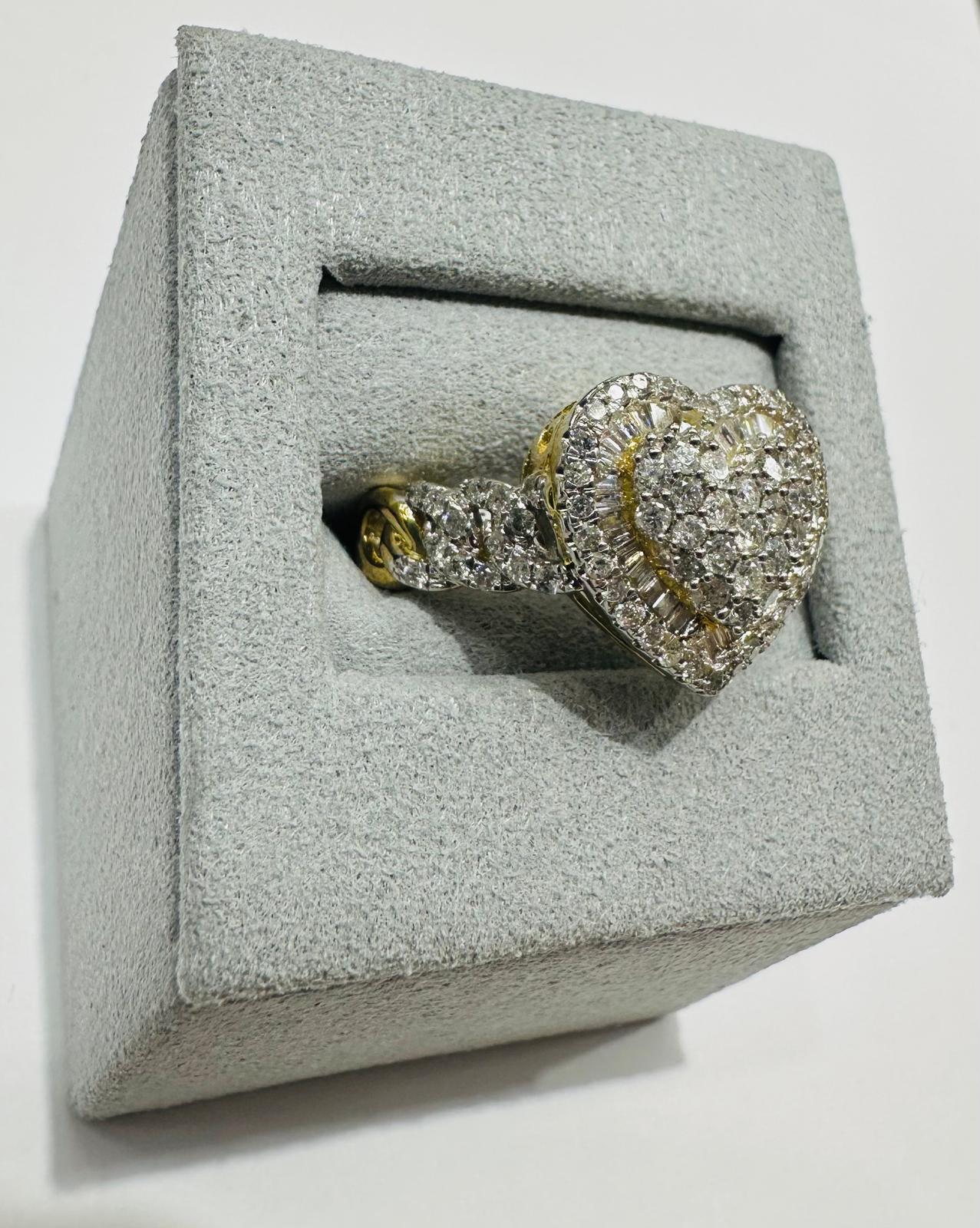 10K GOLD HEART NATURAL DIAMONDS RING 1.05CT, 6.2gm