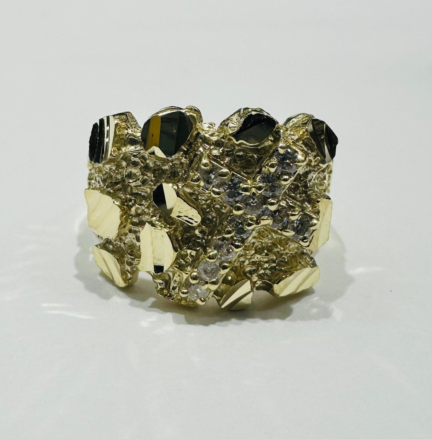 10K GOLD CZ STONE NUGGET RING, WEIGHT: 6.7gm