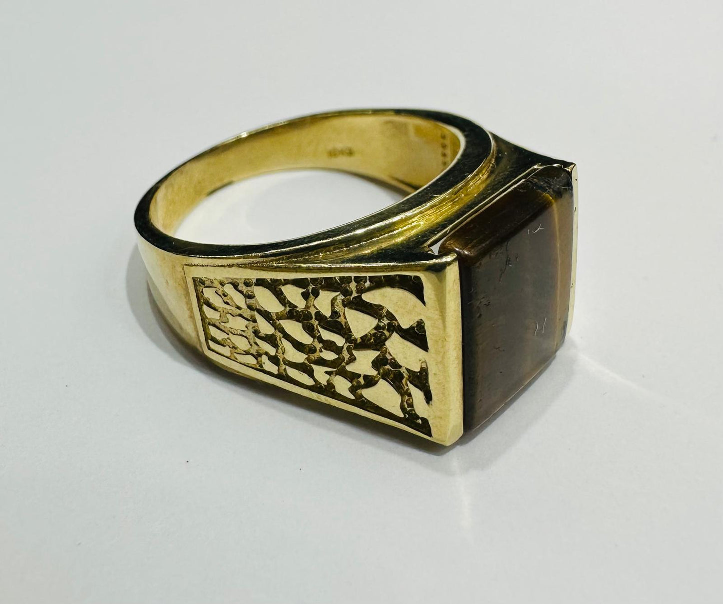 10K GOLD RING BIRTHSTONE RING WITH CZ STONE, SIZE: 10.2, WEIGHT: 8.1gm