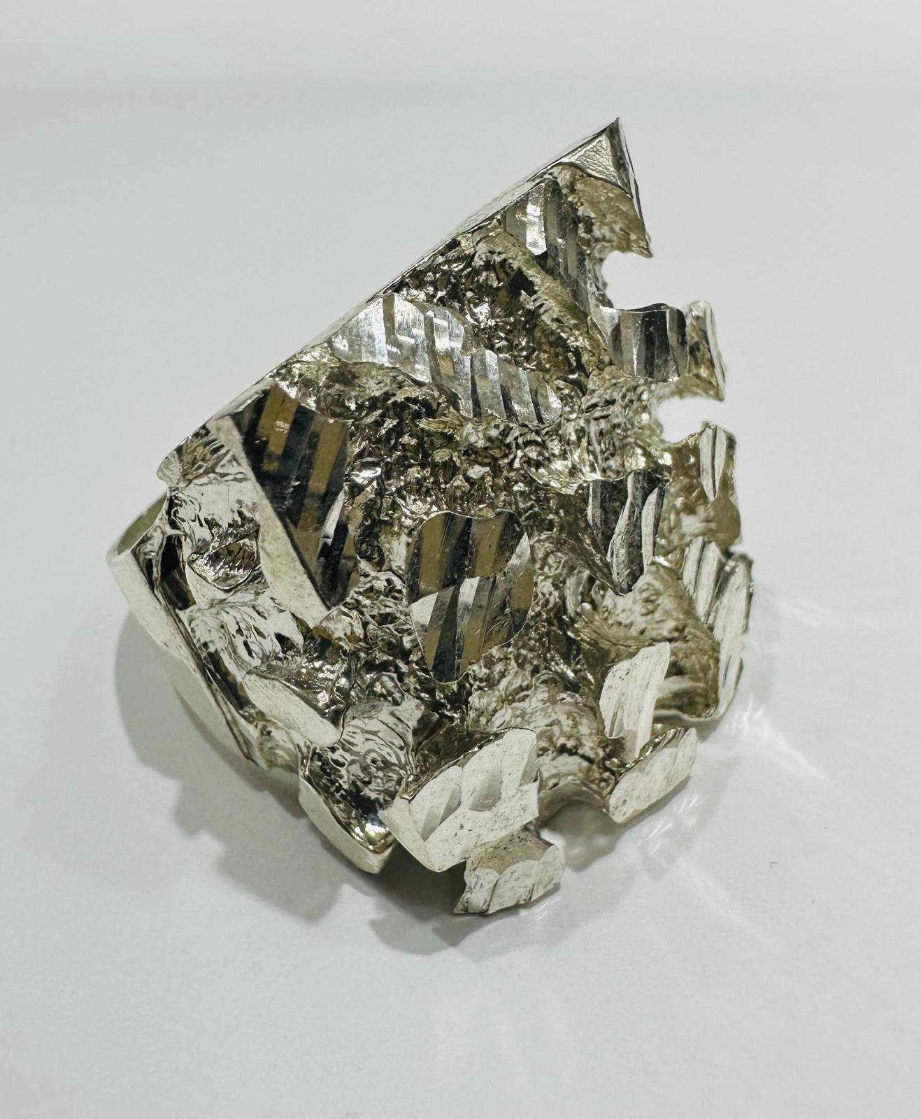 SILVER NUGGET RING, SIZE: 13.4 WEIGHT: 22.5gm