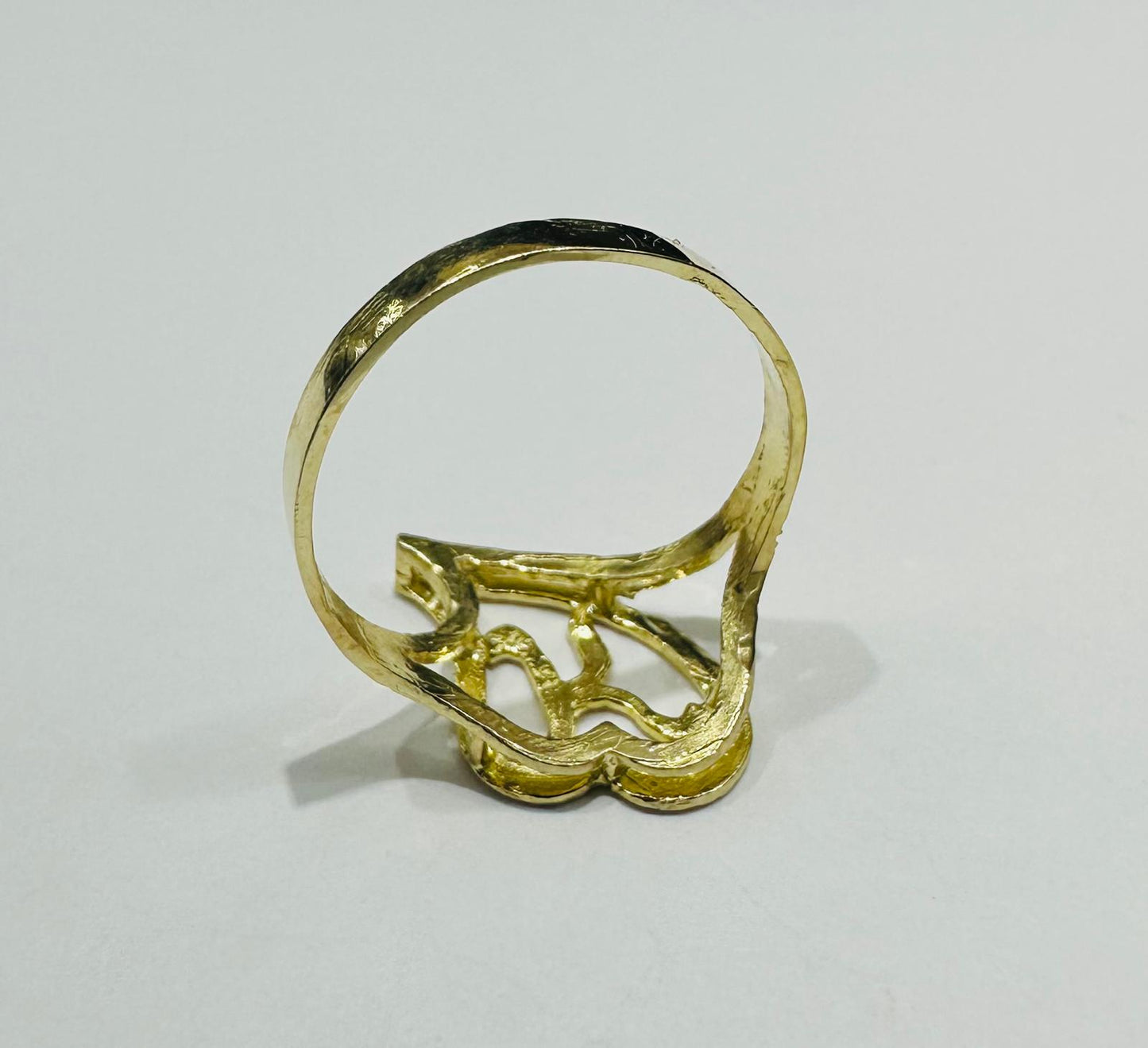 10K GOLD INITIAL LETTER "K" RING -WEIGHT: 1.3gm