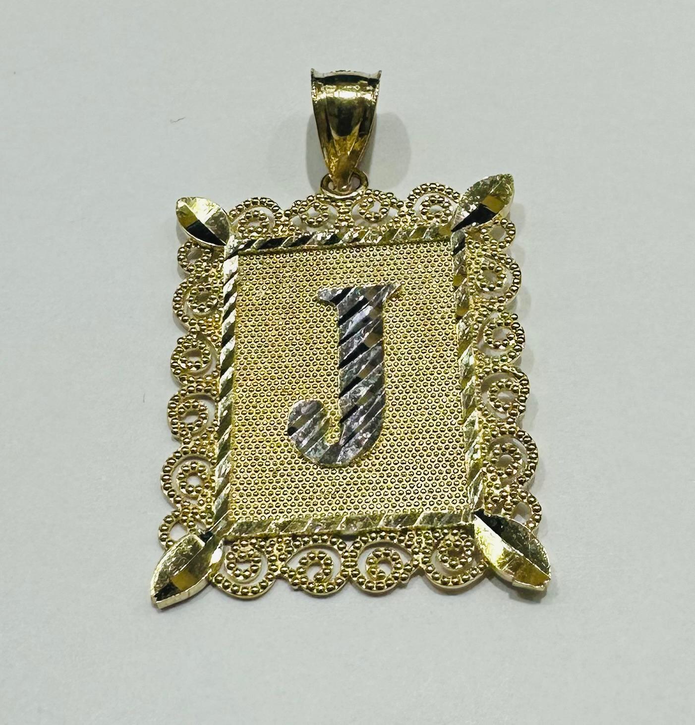 10K GOLD TWO TONED INITIAL LETTER "J" PENDANT -WEIGHT: 2.8gm