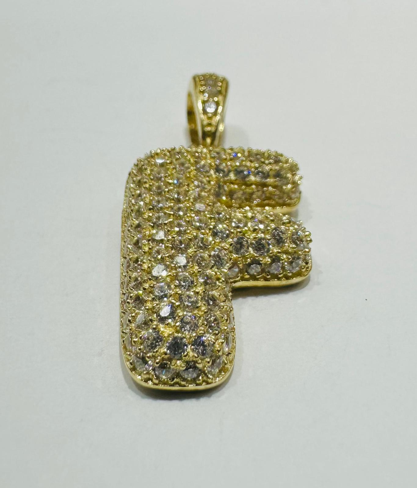 10K GOLD CZ STONE INITIAL LETTER "F" PENDANT - WEIGHT: 3.3gm