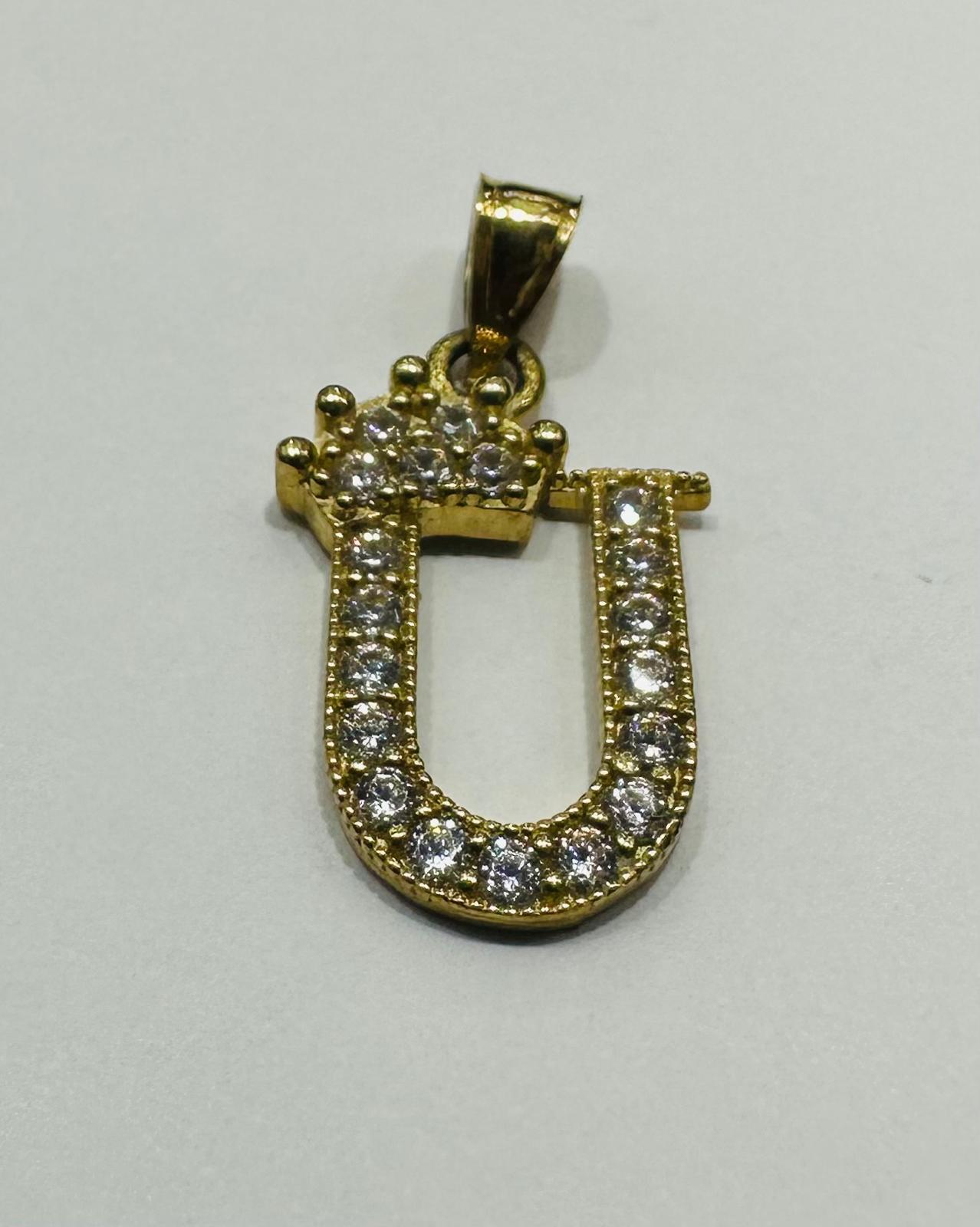 10K GOLD CZ STONE INITIAL LETTER "U" WITH A CROWN PENDANT