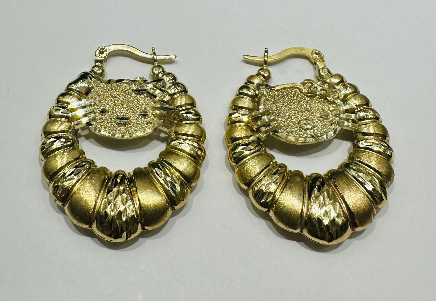 10K GOLD KITTY CUSTOM MADE SHRIMP EARRINGS