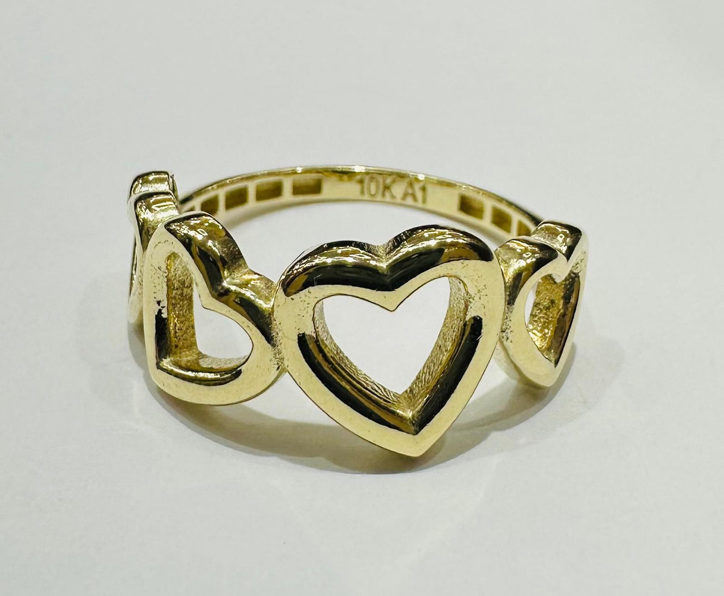 10K GOLD HEART RING WITH CZ STONES