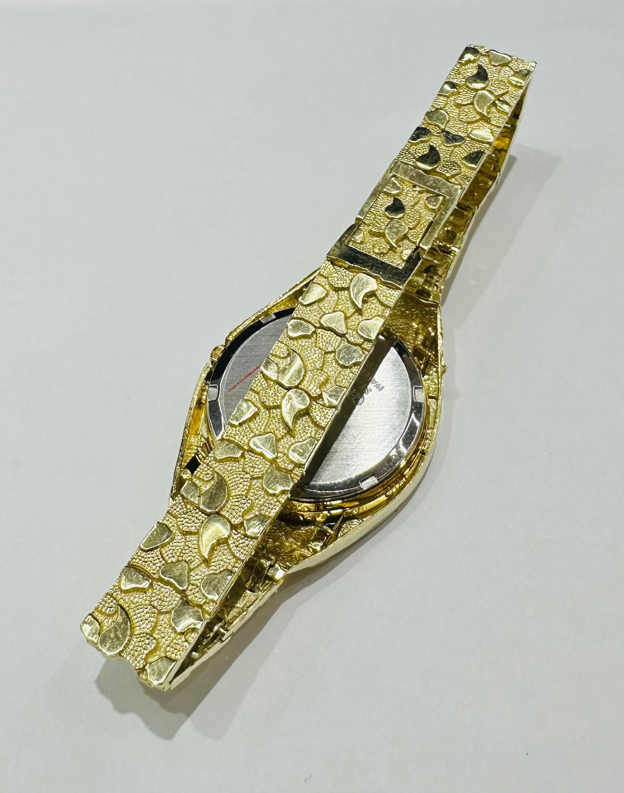 10K GOLD GENEVE CLASSIC GOLD WATCH- WEIGHT: 47.4gm
