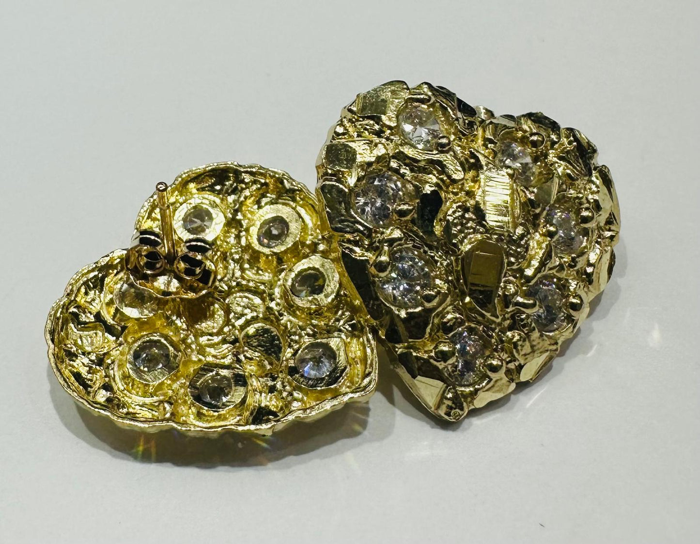 10K GOLD HEART EARRINGS WITH CZ STONES- WEIGHT: 4.4gm