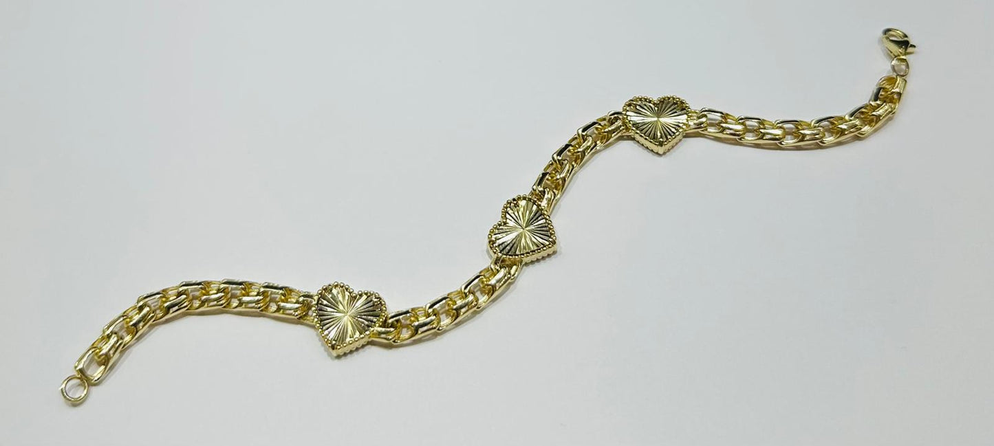 10K GOLD HEART BRACELET- WEIGHT: 9.4gm 7"