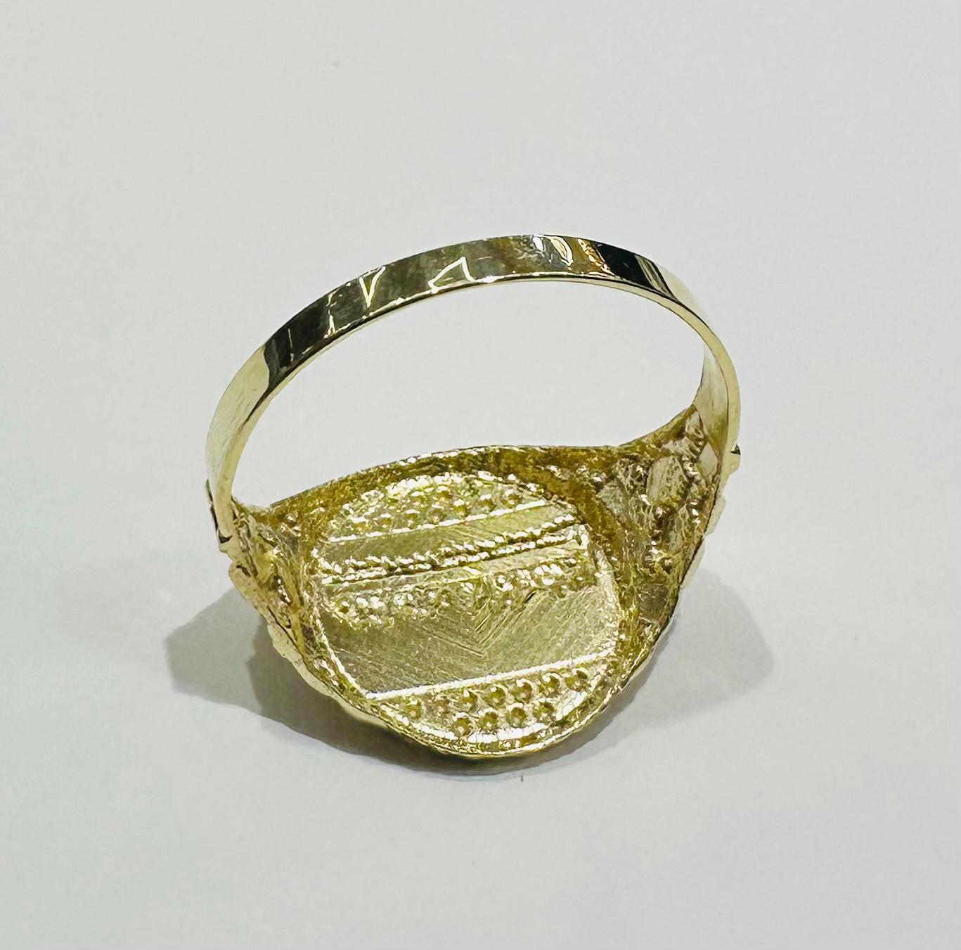 10K GOLD LAST SUPPER RING- WEIGHT: 2.5gm