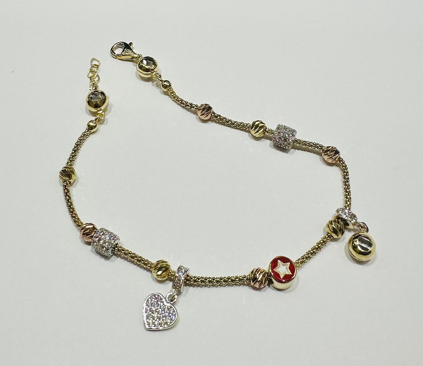 10K GOLD CHARM BRACELET- WEIGHT: 6.2gm