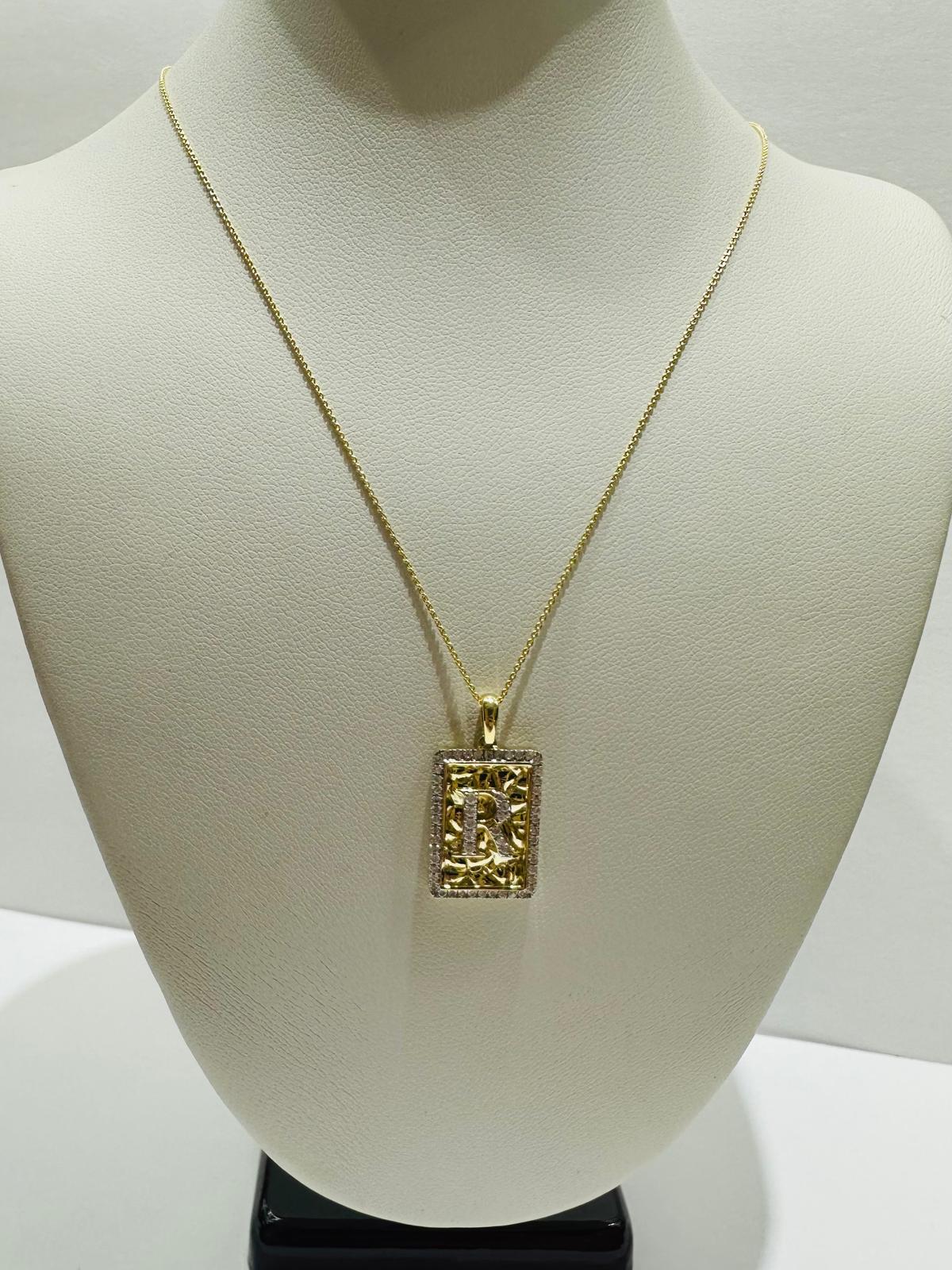 10K GOLD INTIAL LETTER "R" PENDANT DIAMOND SET- 0.25CT