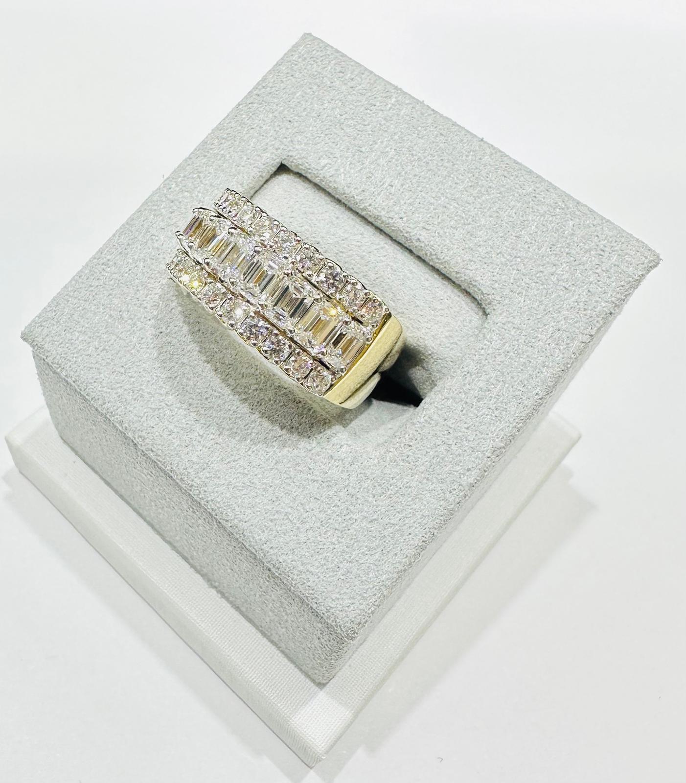 14K GOLD LAB GROWN WHITE ROCK DIAMOND RING VS- 3.13CTW