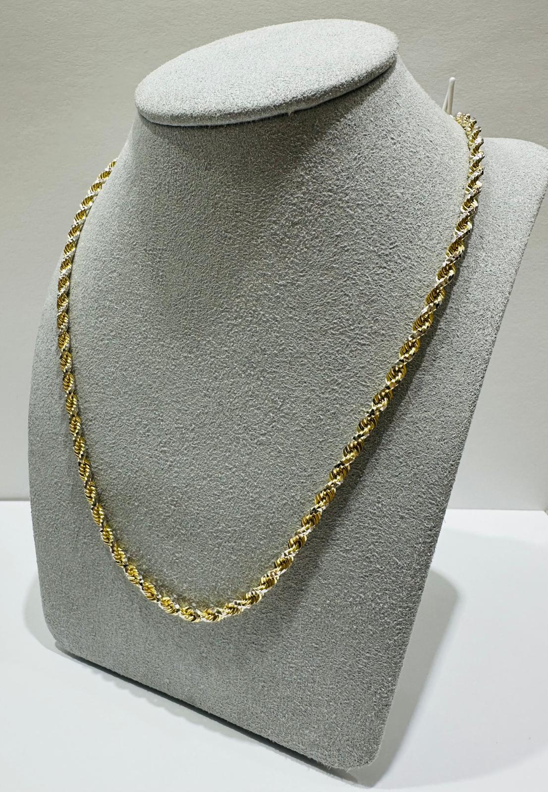 10K SOLID GOLD TWO TONED ROPE CHAIN- WEIGHT: 21.2gm 24" 2.75mm