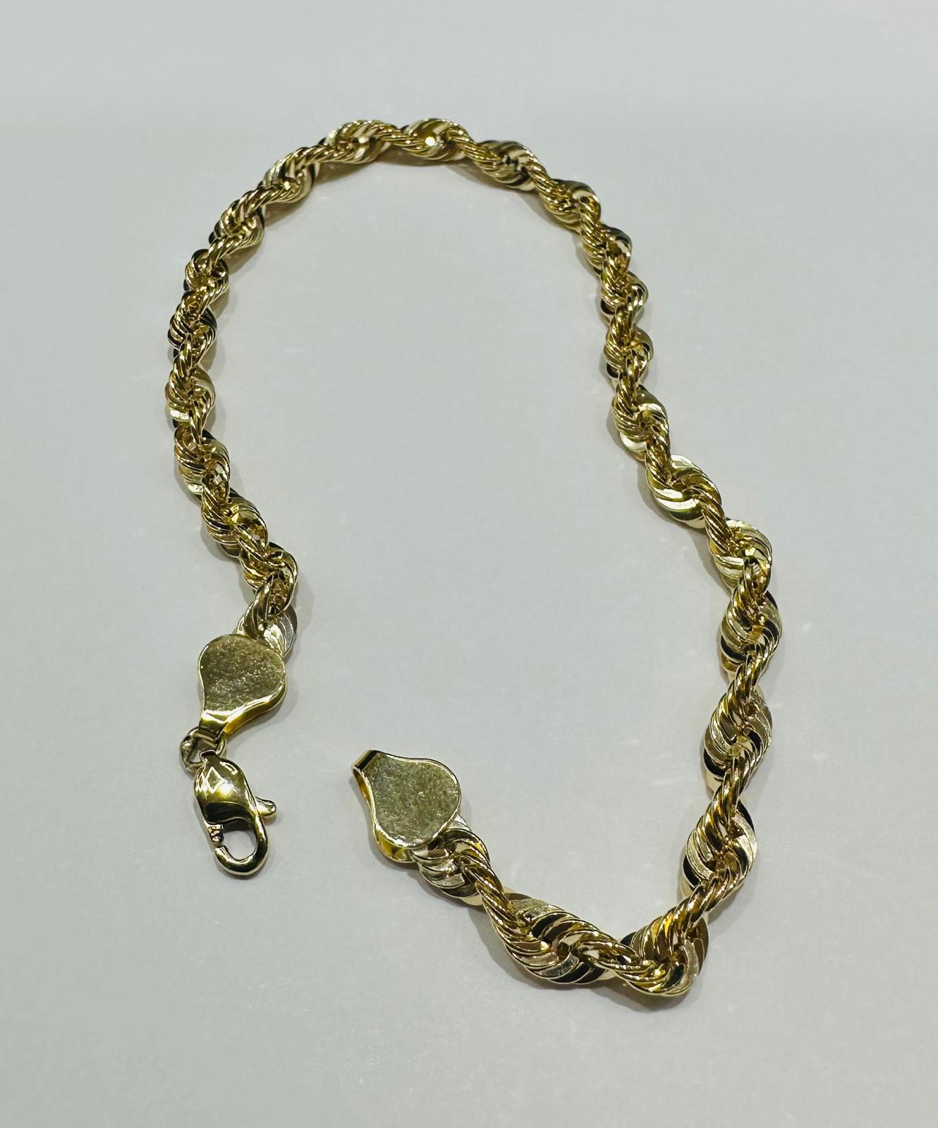 10K GOLD ROPE BRACELET- WEIGHT: 4.5gm 8.5" 4.30mm