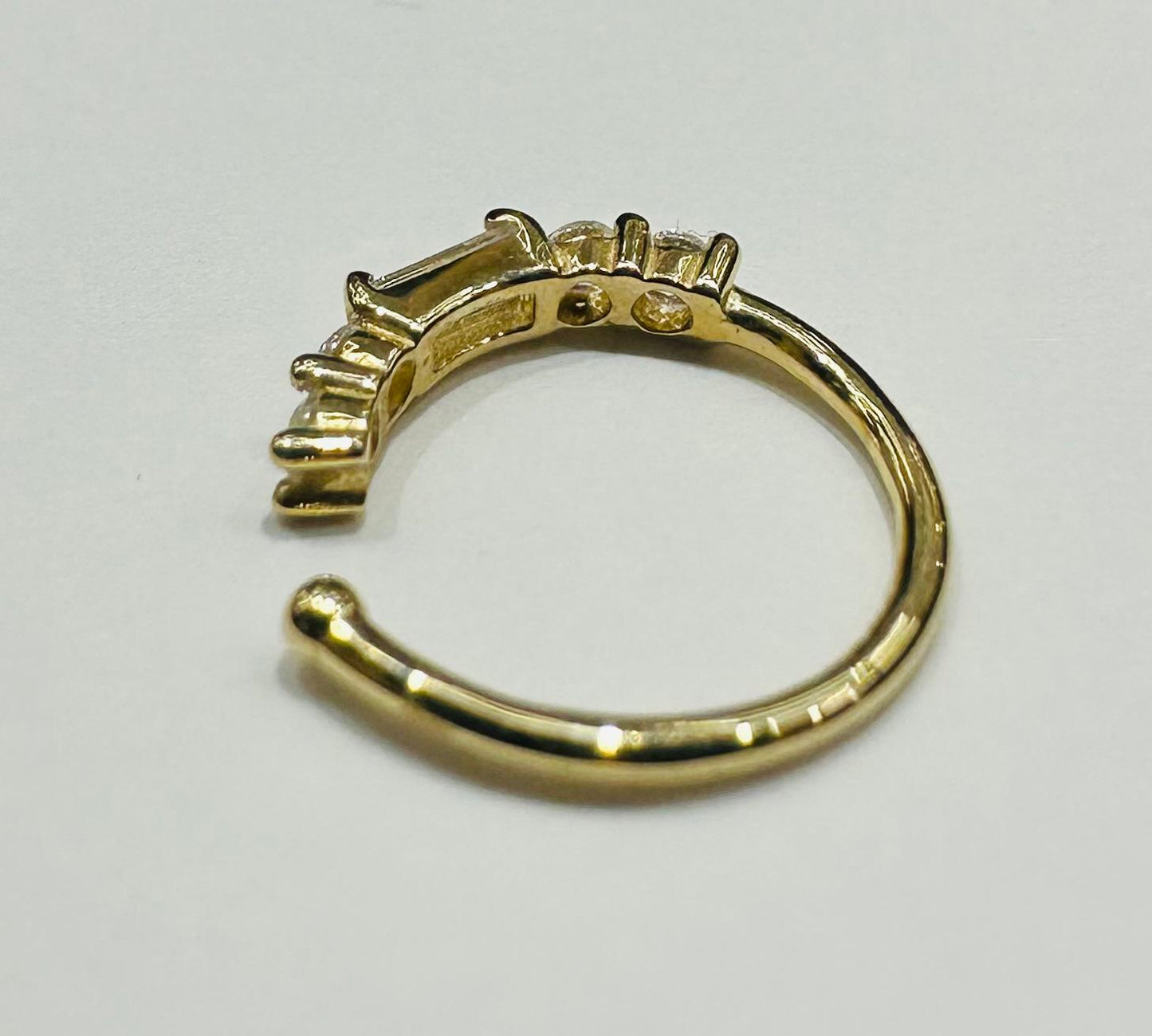 14K GOLD ROUND NOSE RING