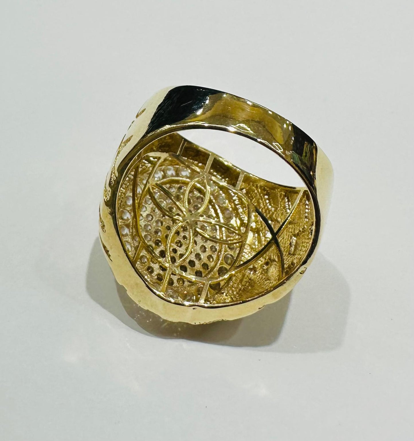 10K GOLD SAN JUDAS TWO TONED NUGGET RING- 7.0gm